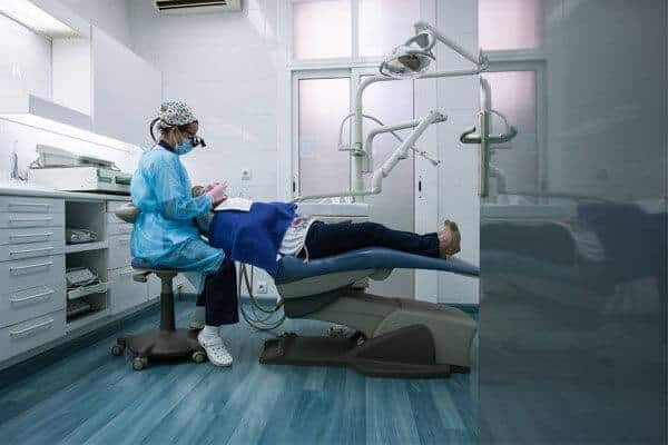 Los pacientes de Clínica Dental padrós en Barcelona pueden estr seguros que recibirán una gran experiencia clínica Los pacientes de Clínica Dental padrós en Barcelona pueden estr seguros que recibirán una gran experiencia clínica