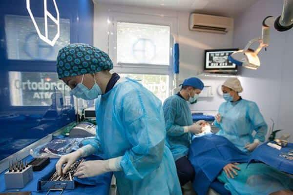 Clínica Dental padrós en Barcelona utiliza las últimas técnicas y materiales Clínica Dental padrós en Barcelona utiliza las últimas técnicas y materiales