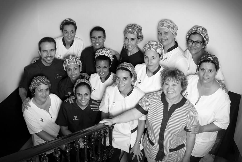 Este es el equipo humano del mejor dentista en Barcelona, el equipo de la Clínica Dental Padrós Este es el equipo humano del mejor dentista en Barcelona, el equipo de la Clínica Dental Padrós
